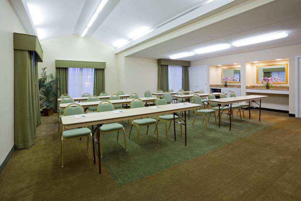 La Quinta Inn Chicago Оукбрук Теръс Екстериор снимка