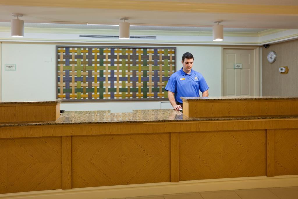 La Quinta Inn Chicago Оукбрук Теръс Екстериор снимка