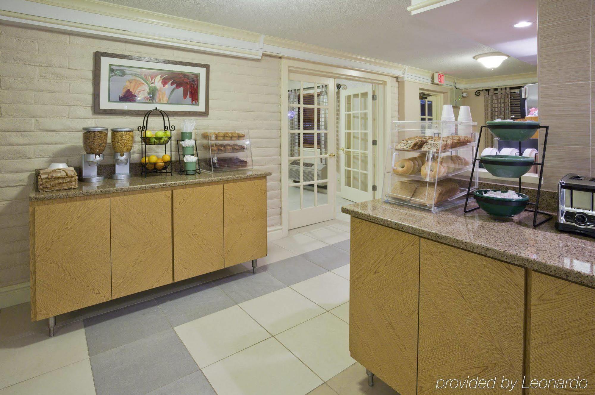 La Quinta Inn Chicago Оукбрук Теръс Екстериор снимка