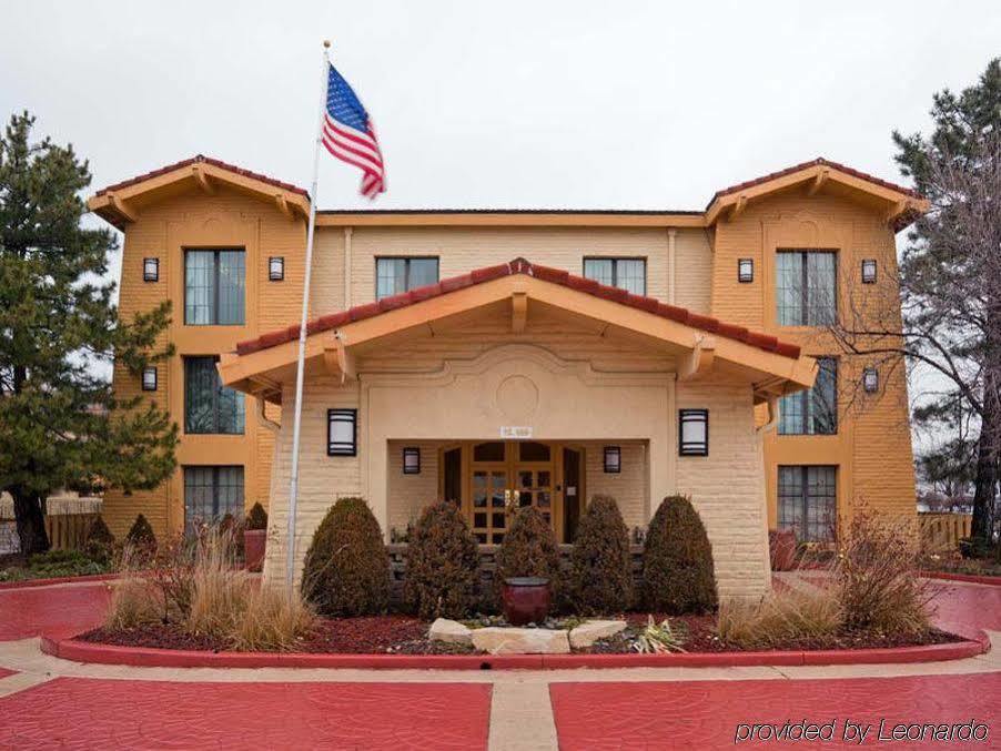 La Quinta Inn Chicago Оукбрук Теръс Екстериор снимка